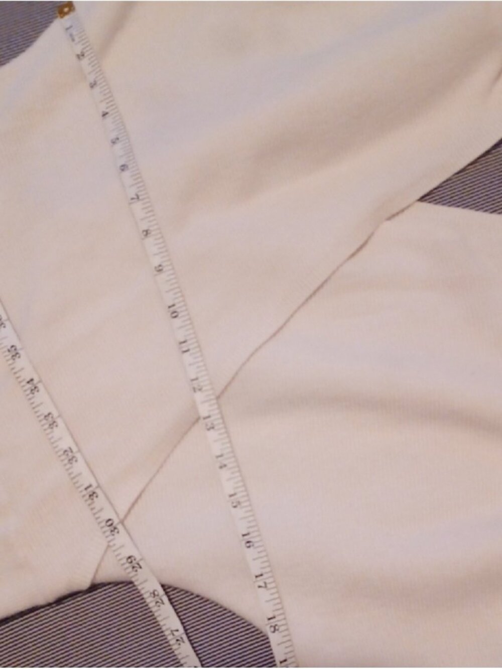 × Elegant Off White Wrap-Style Women's Dress Size Large - Picture 13 of 14